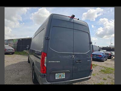 2019 Mercedes-Benz Sprinter 2500  LWB - Photo 2 - Miami, FL 33142
