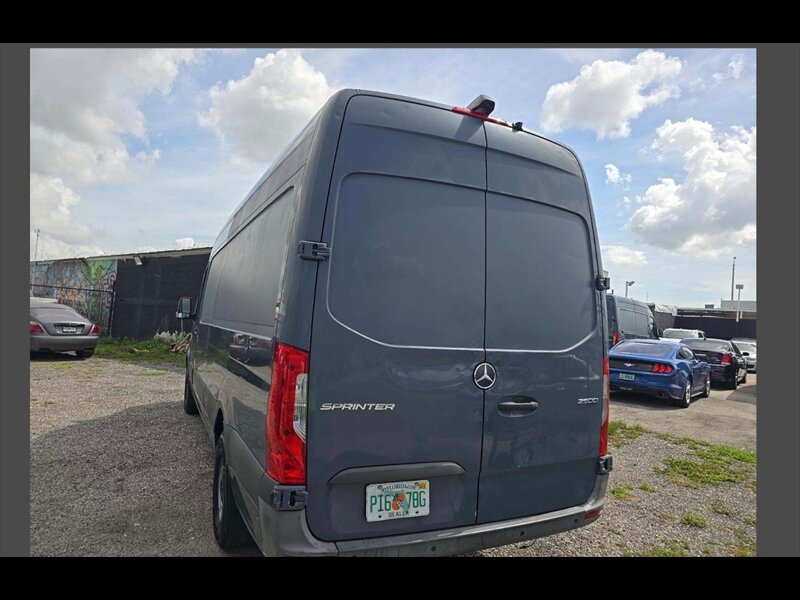 2019 Mercedes-Benz Sprinter 2500  LWB