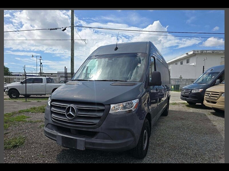 2019 Mercedes-Benz Sprinter 2500  LWB