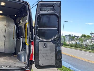 2019 Mercedes-Benz Sprinter 2500 SWB - Photo 29 - Miami, FL 33142