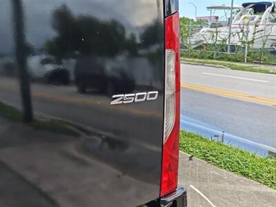 2019 Mercedes-Benz Sprinter 2500 SWB - Photo 32 - Miami, FL 33142