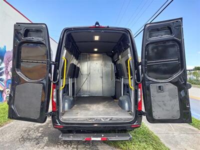 2019 Mercedes-Benz Sprinter 2500 SWB - Photo 30 - Miami, FL 33142