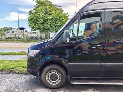 2019 Mercedes-Benz Sprinter 2500 SWB - Photo 8 - Miami, FL 33142