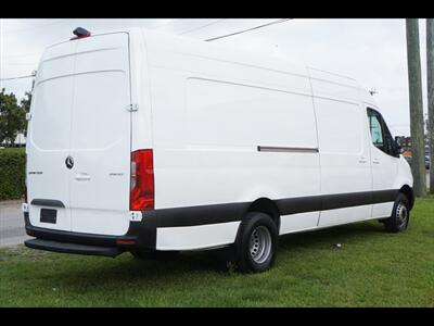 2020 Mercedes-Benz Sprinter 3500  EXTENDED DUALLY - Photo 9 - Miami, FL 33142