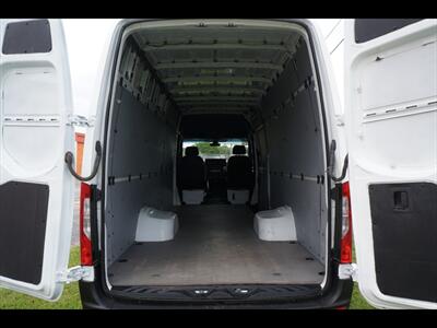 2020 Mercedes-Benz Sprinter 3500  EXTENDED DUALLY - Photo 16 - Miami, FL 33142