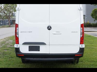 2020 Mercedes-Benz Sprinter 3500  EXTENDED DUALLY - Photo 8 - Miami, FL 33142