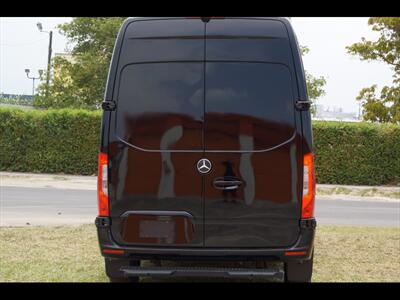 2019 Mercedes-Benz Sprinter 2500   - Photo 7 - Miami, FL 33142