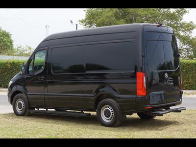 2019 Mercedes-Benz Sprinter 2500   - Photo 6 - Miami, FL 33142