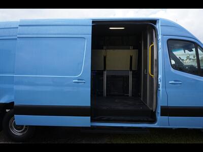 2019 Mercedes-Benz Sprinter 2500  LWB - Photo 16 - Miami, FL 33142