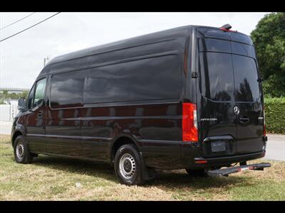 2019 Mercedes-Benz Sprinter 2500 LWB - Photo 5 - Miami, FL 33142