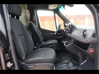 2019 Mercedes-Benz Sprinter 2500 LWB - Photo 28 - Miami, FL 33142