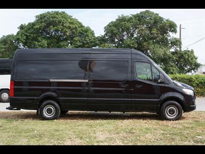 2019 Mercedes-Benz Sprinter 2500 LWB - Photo 8 - Miami, FL 33142