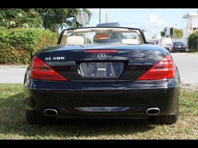2005 Mercedes-Benz SL 500   - Photo 8 - Miami, FL 33142
