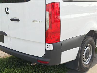 2025 Mercedes-Benz Sprinter 2500 - Photo 42 - Miami, FL 33142