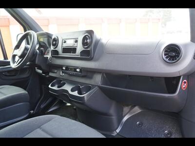 2019 Mercedes-Benz Sprinter 2500 LWB - Photo 26 - Miami, FL 33142