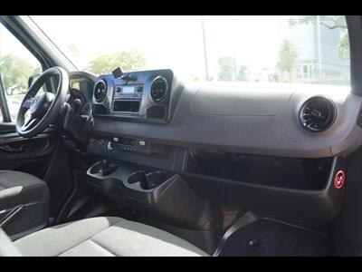 2019 Mercedes-Benz Sprinter 2500   - Photo 27 - Miami, FL 33142