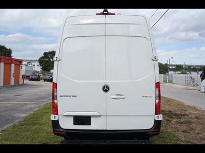2019 Mercedes-Benz Sprinter 2500 - Photo 6 - Miami, FL 33142