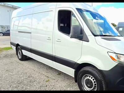 2019 Mercedes-Benz Sprinter 2500   - Photo 8 - Miami, FL 33142