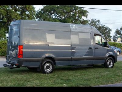 2019 Mercedes-Benz Sprinter 2500   - Photo 7 - Miami, FL 33142