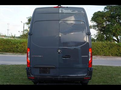 2019 Mercedes-Benz Sprinter 2500   - Photo 6 - Miami, FL 33142