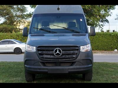 2019 Mercedes-Benz Sprinter 2500   - Photo 2 - Miami, FL 33142