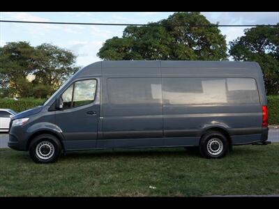 2019 Mercedes-Benz Sprinter 2500   - Photo 4 - Miami, FL 33142