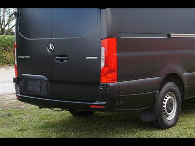 2019 Mercedes-Benz Sprinter 2500  LWB - Photo 12 - Miami, FL 33142