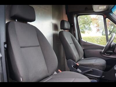 2019 Mercedes-Benz Sprinter 2500  LWB - Photo 34 - Miami, FL 33142