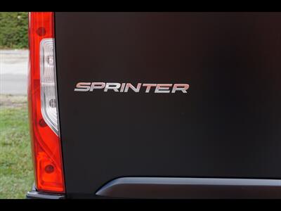 2019 Mercedes-Benz Sprinter 2500  LWB - Photo 17 - Miami, FL 33142
