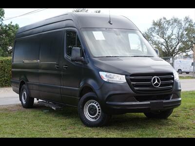 2019 Mercedes-Benz Sprinter 2500  LWB - Photo 1 - Miami, FL 33142