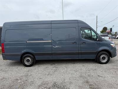 2019 Mercedes-Benz Sprinter 2500  LWB - Photo 10 - Miami, FL 33142