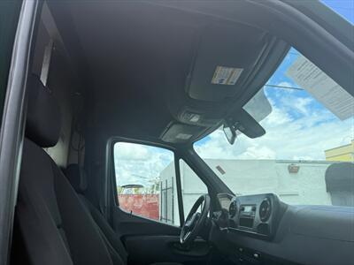 2019 Mercedes-Benz Sprinter 2500  LWB - Photo 27 - Miami, FL 33142
