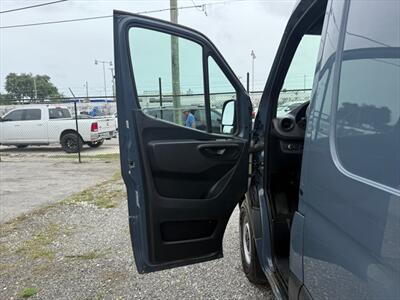 2019 Mercedes-Benz Sprinter 2500  LWB - Photo 13 - Miami, FL 33142