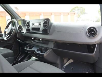 2019 Mercedes-Benz Sprinter 2500 LWB - Photo 25 - Miami, FL 33142