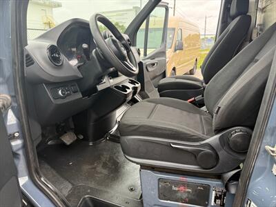 2019 Mercedes-Benz Sprinter 2500  LWB - Photo 16 - Miami, FL 33142