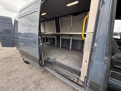 2019 Mercedes-Benz Sprinter 2500  LWB - Photo 44 - Miami, FL 33142