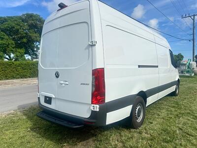 2022 Mercedes-Benz Sprinter 2500   - Photo 9 - Miami, FL 33142