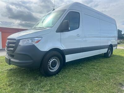 2022 Mercedes-Benz Sprinter 2500   - Photo 4 - Miami, FL 33142