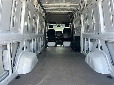 2022 Mercedes-Benz Sprinter 2500   - Photo 37 - Miami, FL 33142