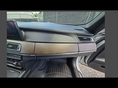 2015 BMW 750Li   - Photo 14 - Miami, FL 33142