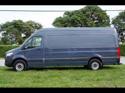 2019 Mercedes-Benz Sprinter 2500   - Photo 4 - Miami, FL 33142