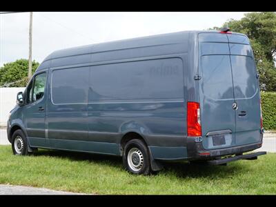 2019 Mercedes-Benz Sprinter 2500   - Photo 5 - Miami, FL 33142