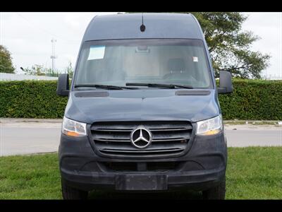 2019 Mercedes-Benz Sprinter 2500   - Photo 2 - Miami, FL 33142