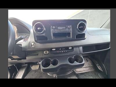 2019 Mercedes-Benz Sprinter 2500  LWB - Photo 12 - Miami, FL 33142
