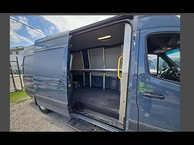 2019 Mercedes-Benz Sprinter 2500  LWB - Photo 19 - Miami, FL 33142