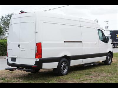 2019 Mercedes-Benz Sprinter 2500 LWB - Photo 7 - Miami, FL 33142