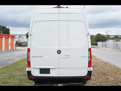 2019 Mercedes-Benz Sprinter 2500 LWB - Photo 6 - Miami, FL 33142