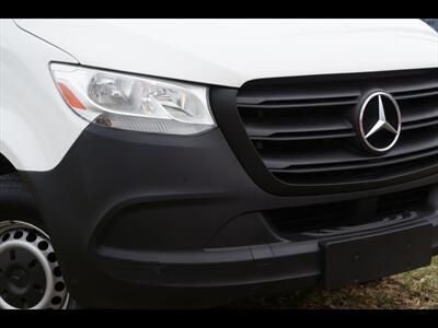 2019 Mercedes-Benz Sprinter 2500 LWB - Photo 9 - Miami, FL 33142