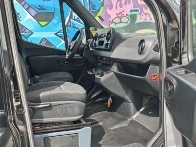 2019 Mercedes-Benz Sprinter 2500 - Photo 25 - Miami, FL 33142