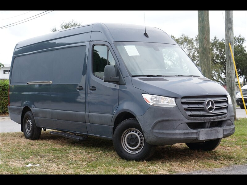 2019 Mercedes-Benz Sprinter Cargo Van Base